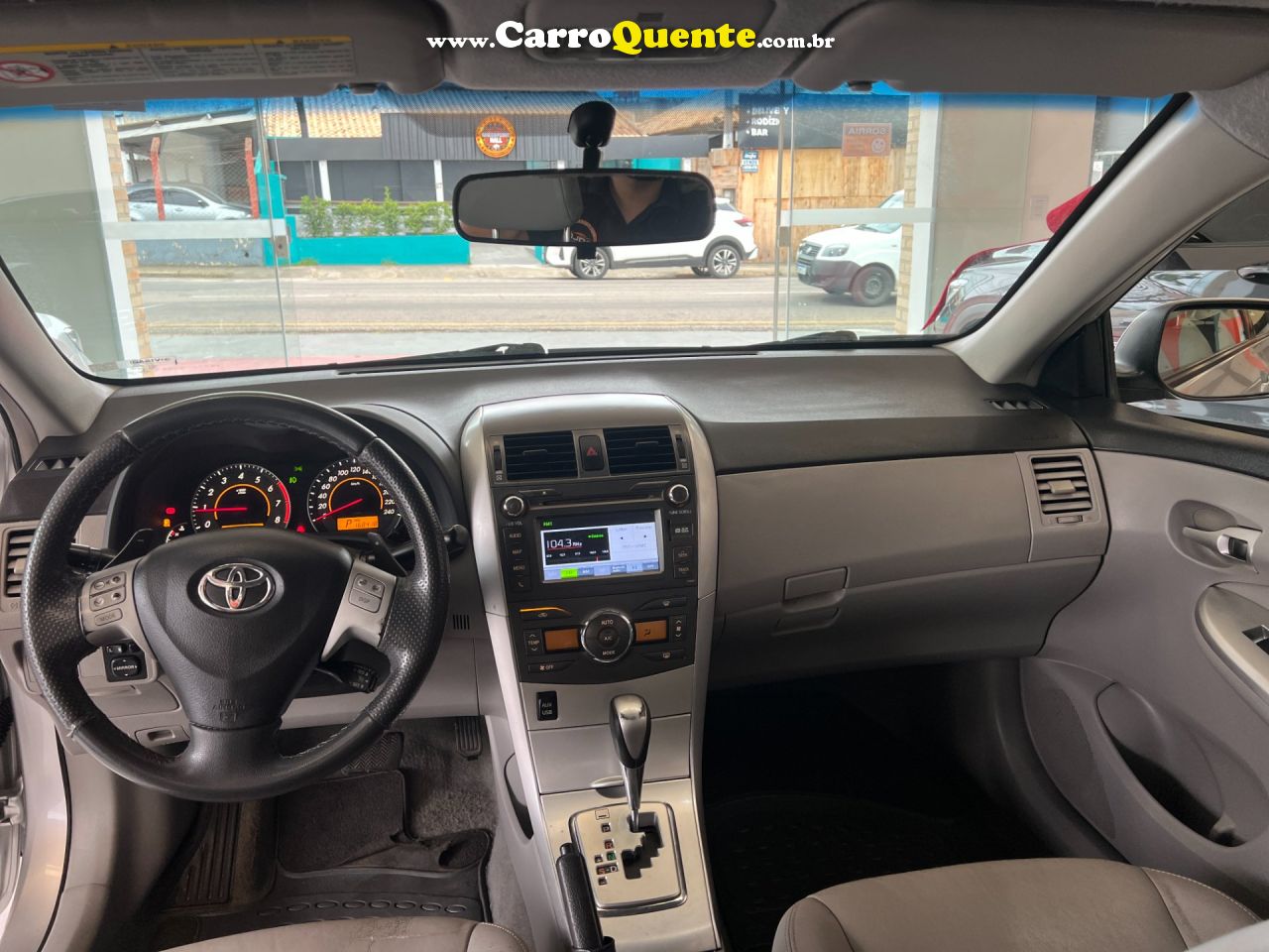 TOYOTA COROLLA 2.0 XEI 2014 - Loja