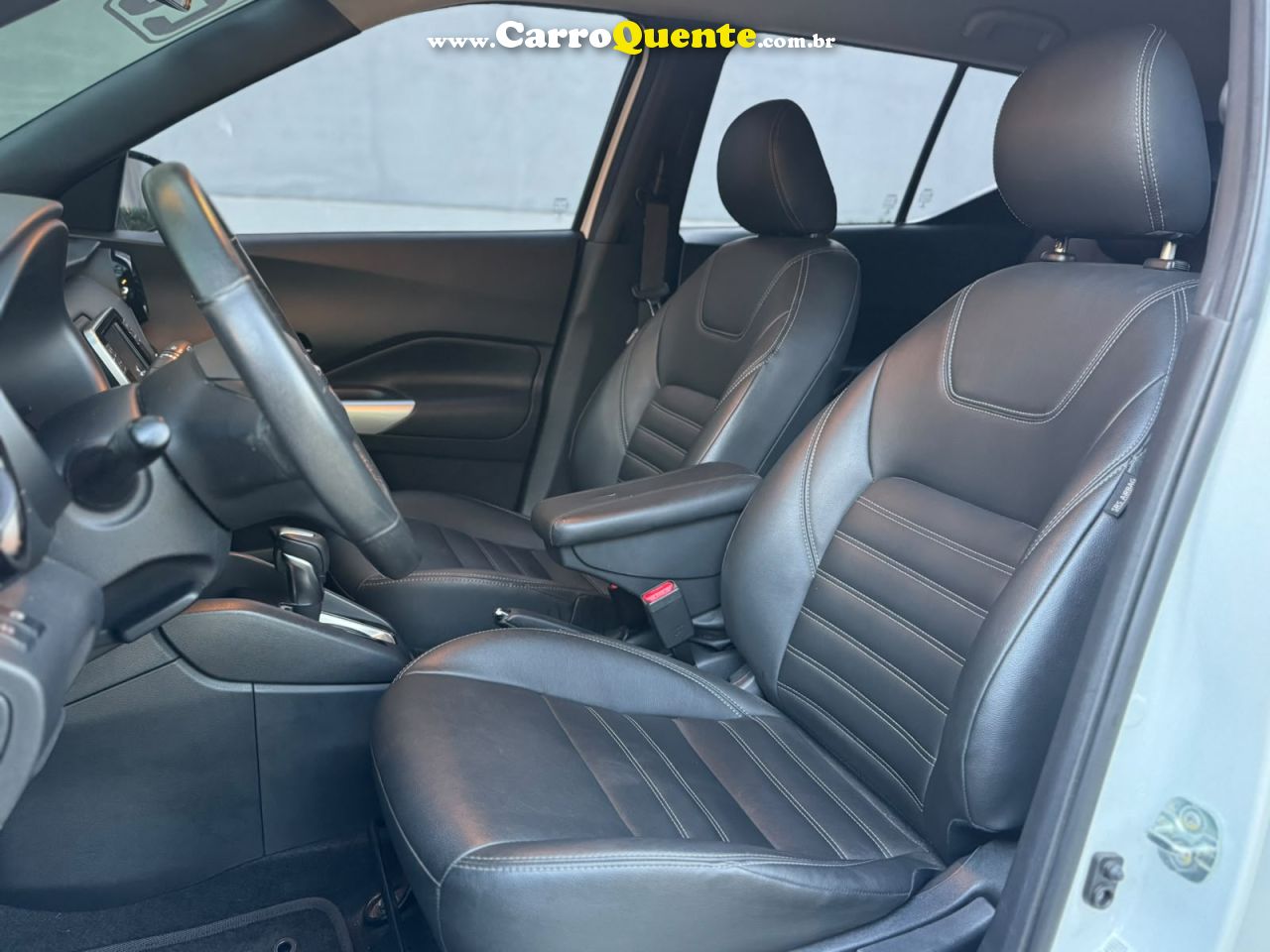 NISSAN KICKS 1.6 16V SV 2020 - Loja