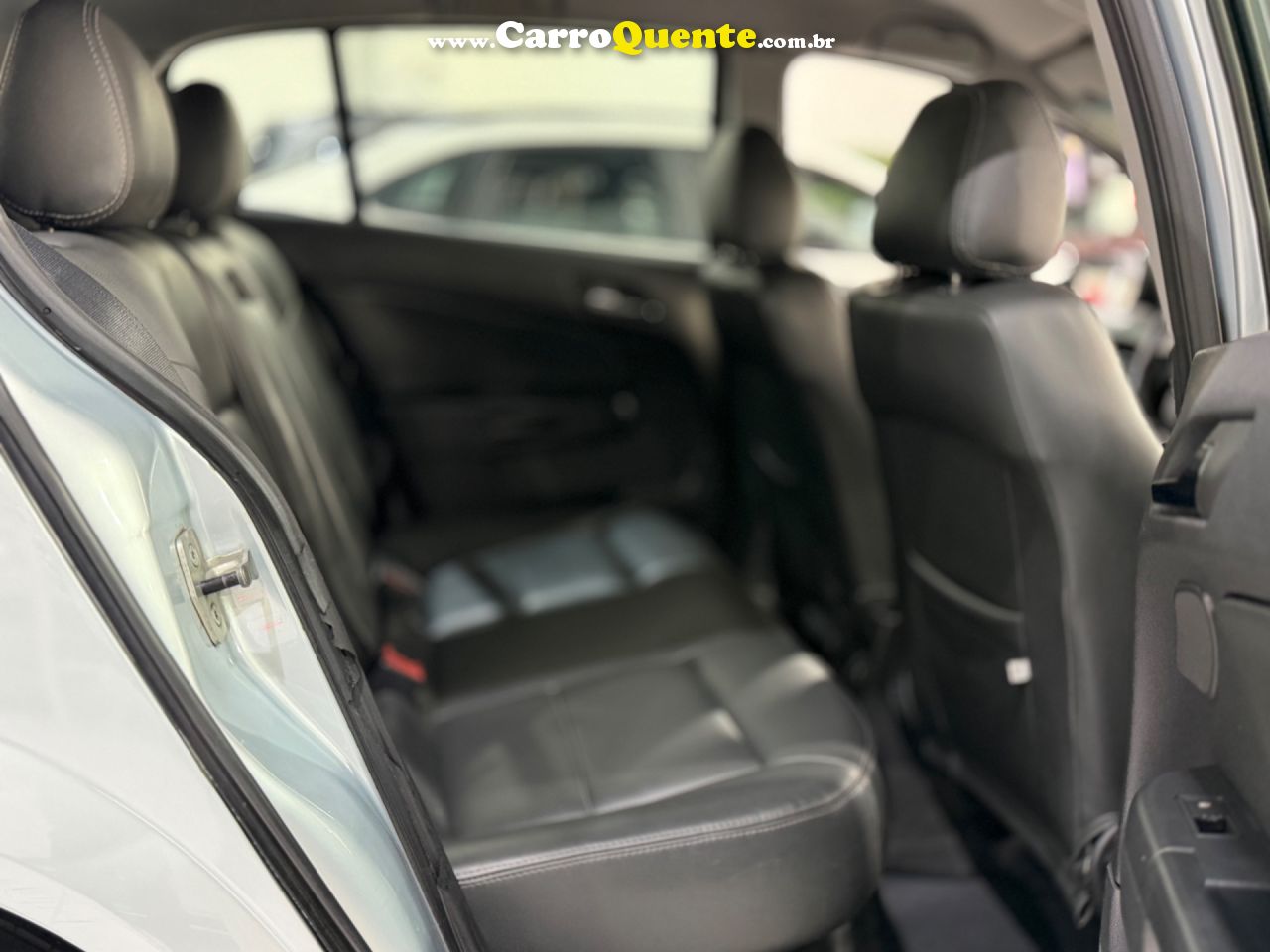 CHEVROLET VECTRA 2.0 MPFI GT HATCH 8V 2010 - Loja