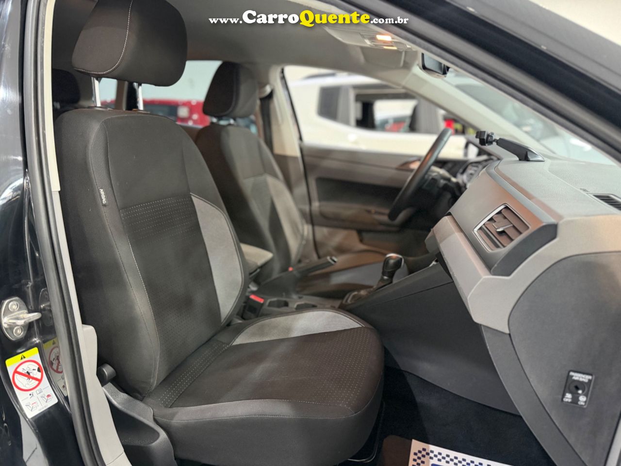 VOLKSWAGEN POLO 1.0 200 TSI COMFORTLINE 2019 - Loja