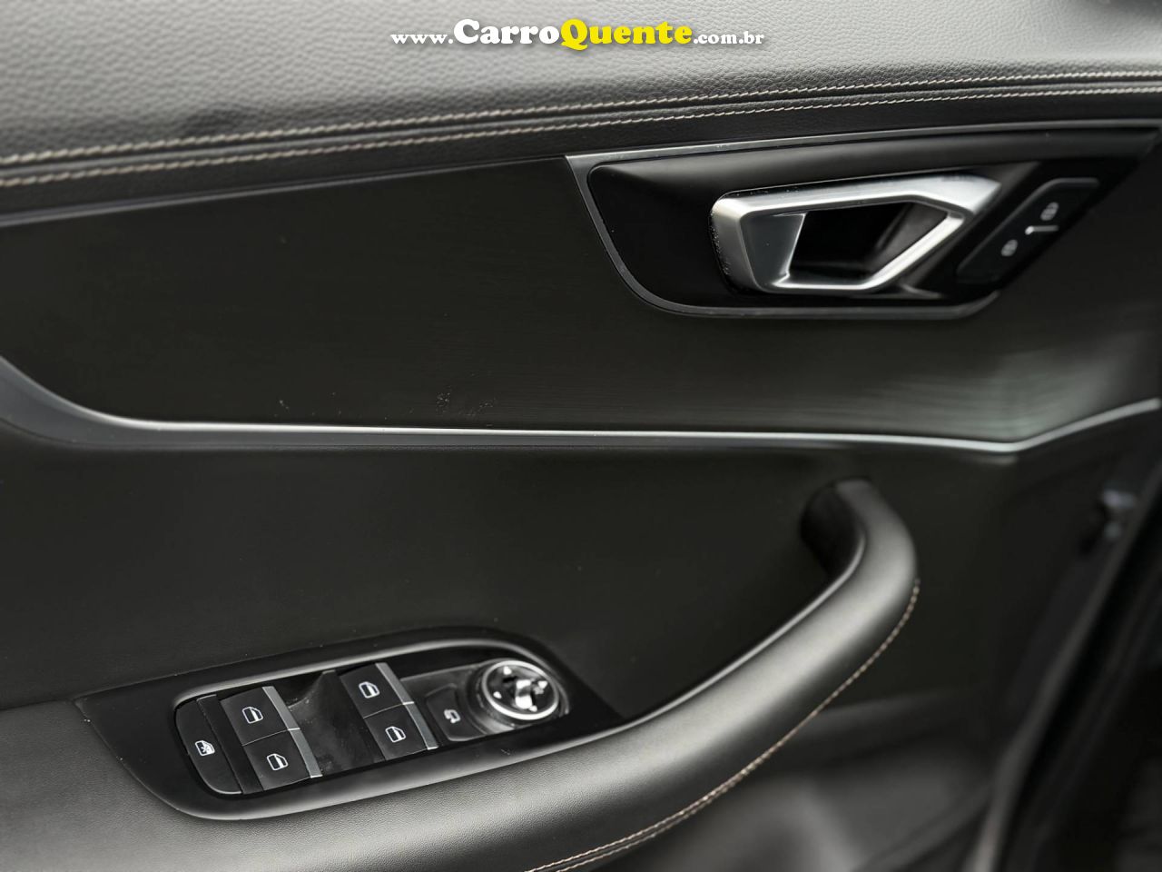 CHERY TIGGO 8 1.6 TGDI TXS DCT 2021 - Loja