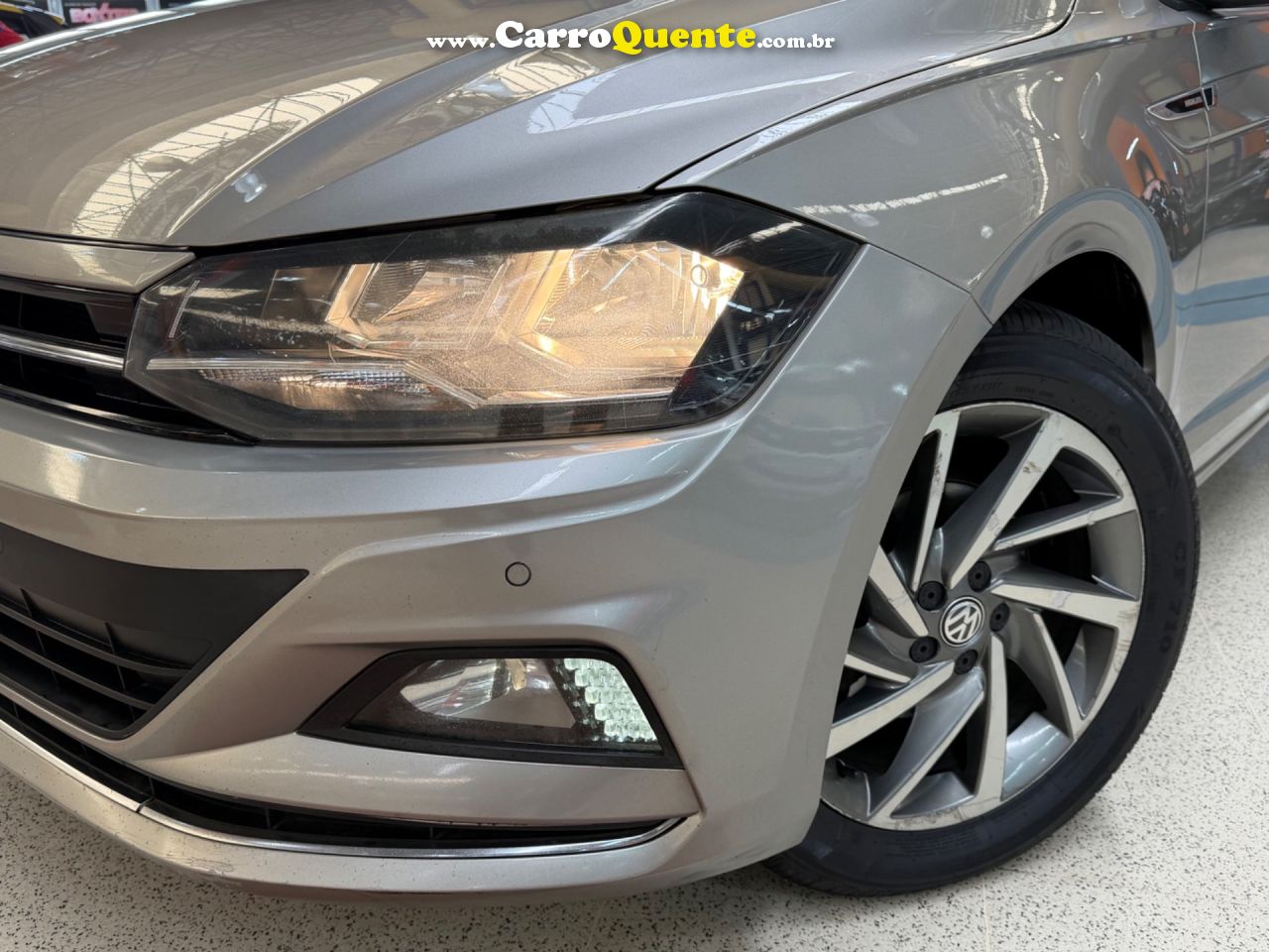 VOLKSWAGEN VIRTUS 1.0 200 TSI HIGHLINE 2019 - Loja