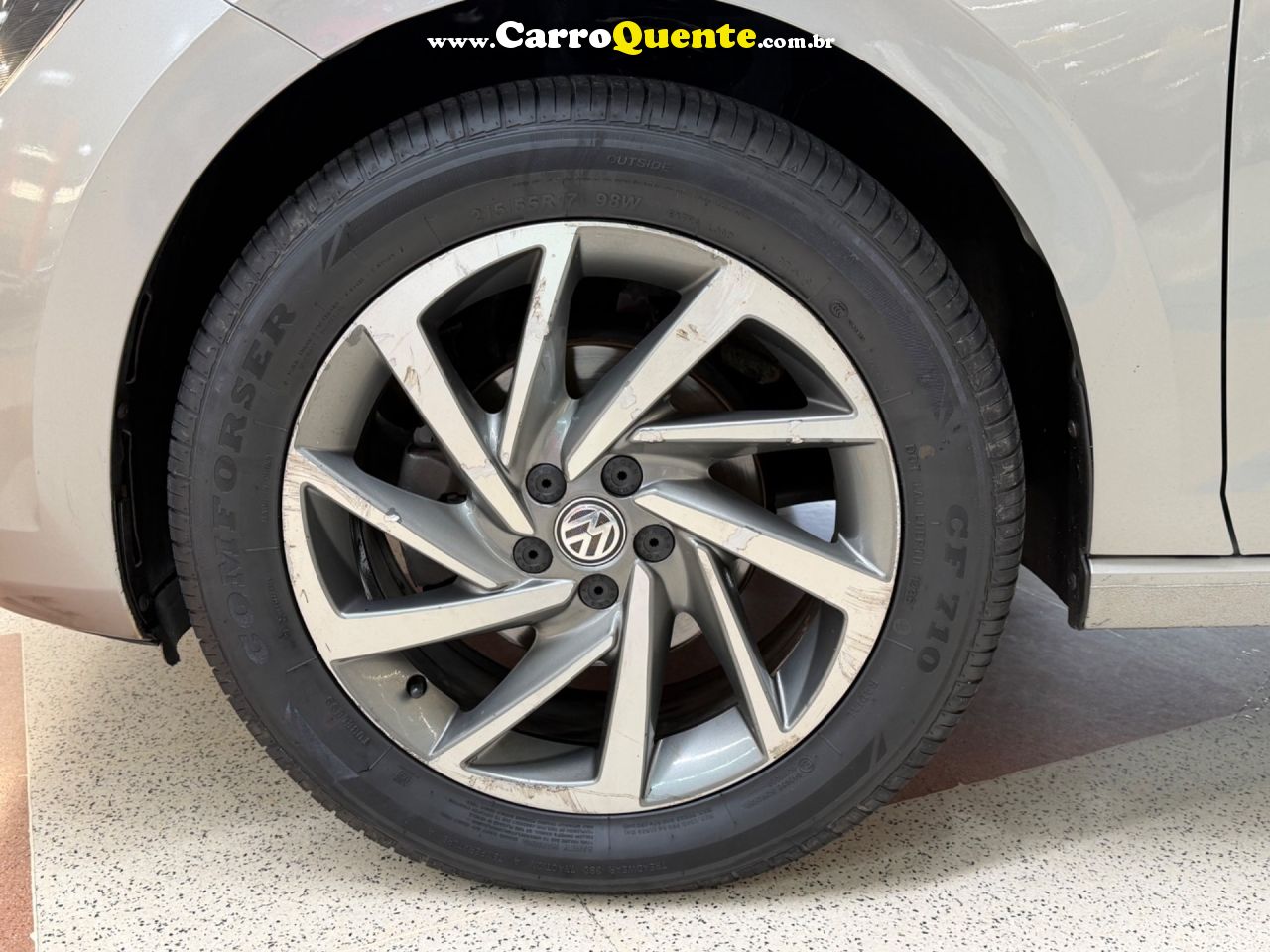 VOLKSWAGEN VIRTUS 1.0 200 TSI HIGHLINE 2019 - Loja