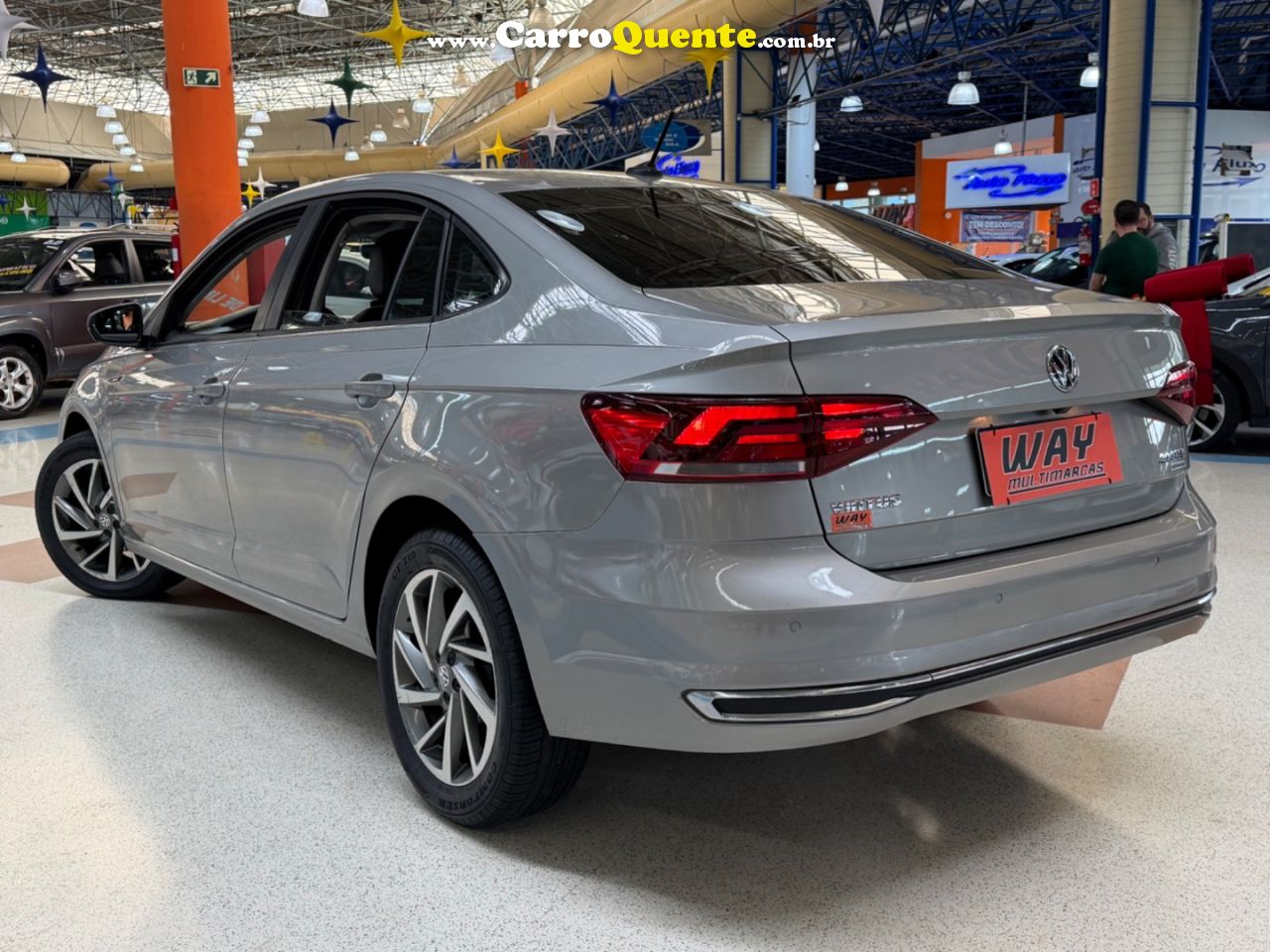 VOLKSWAGEN VIRTUS 1.0 200 TSI HIGHLINE 2019 - Loja