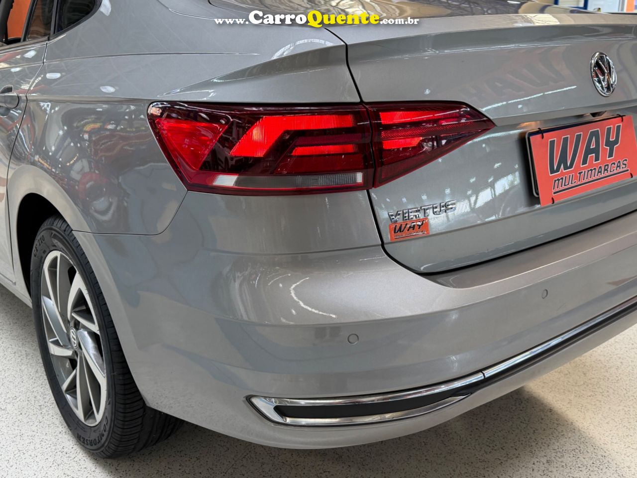 VOLKSWAGEN VIRTUS 1.0 200 TSI HIGHLINE 2019 - Loja
