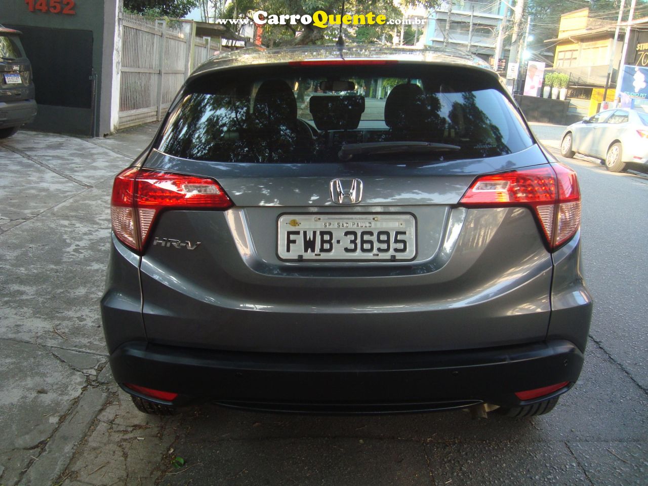 HONDA HR-V 1.8 16V LX 2017 - Loja