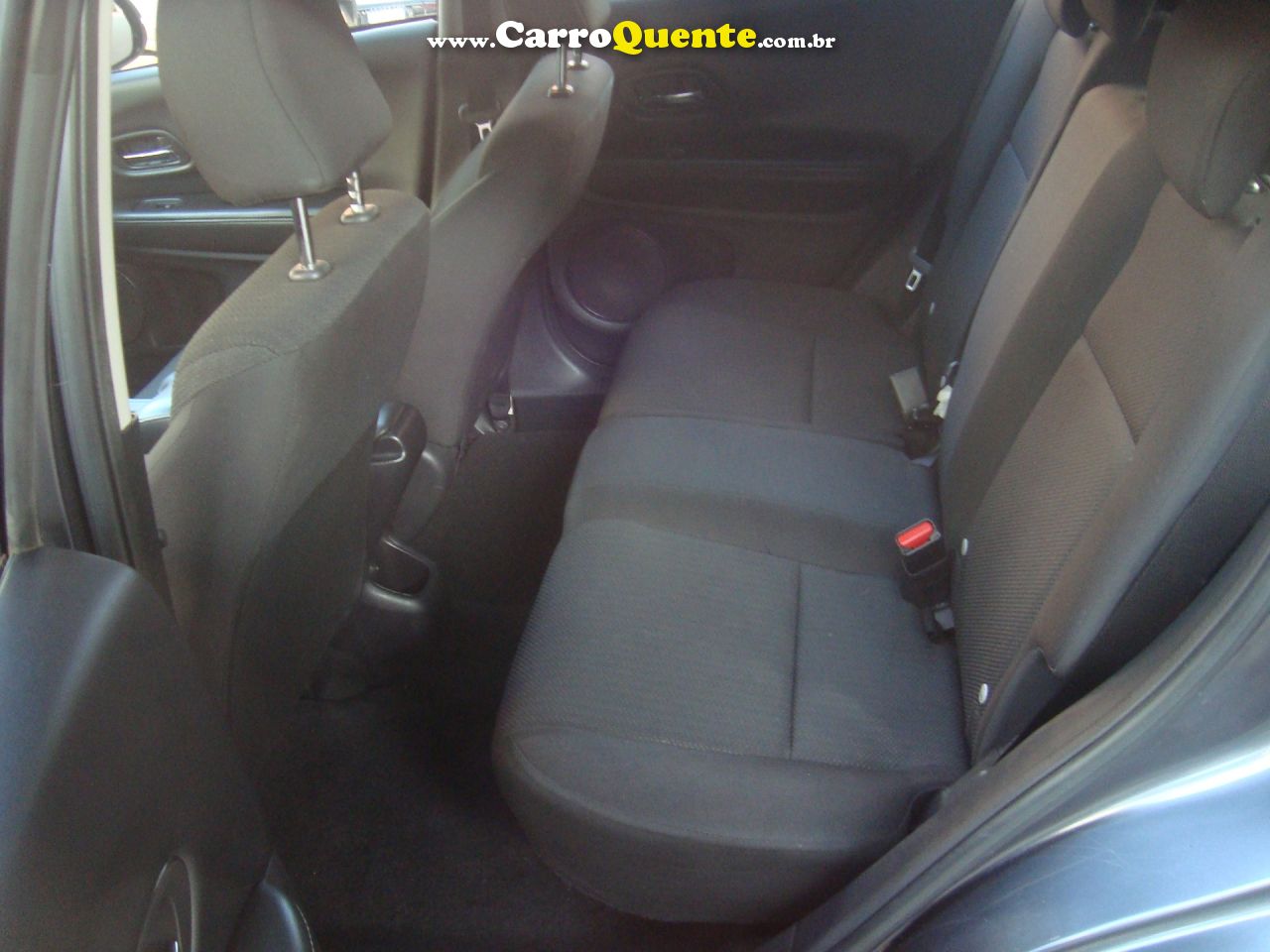 HONDA HR-V 1.8 16V LX 2017 - Loja