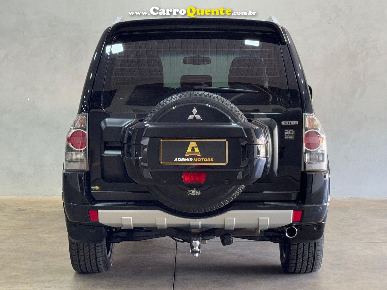 MITSUBISHI PAJERO FULL 3.8 HPE 4X4 V6 24V 2008 - Loja
