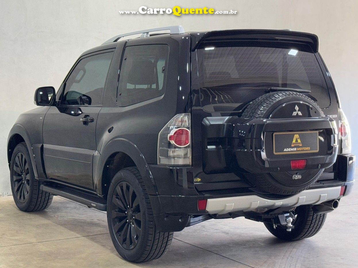 MITSUBISHI PAJERO FULL 3.8 HPE 4X4 V6 24V 2008 - Loja