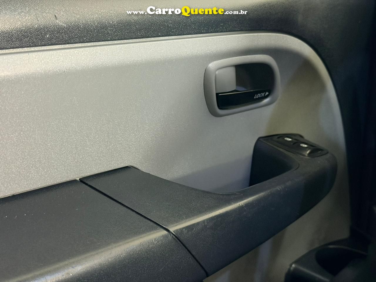 FIAT DOBLO 1.8 MPI ESSENCE 7L 16V 2018 - Loja