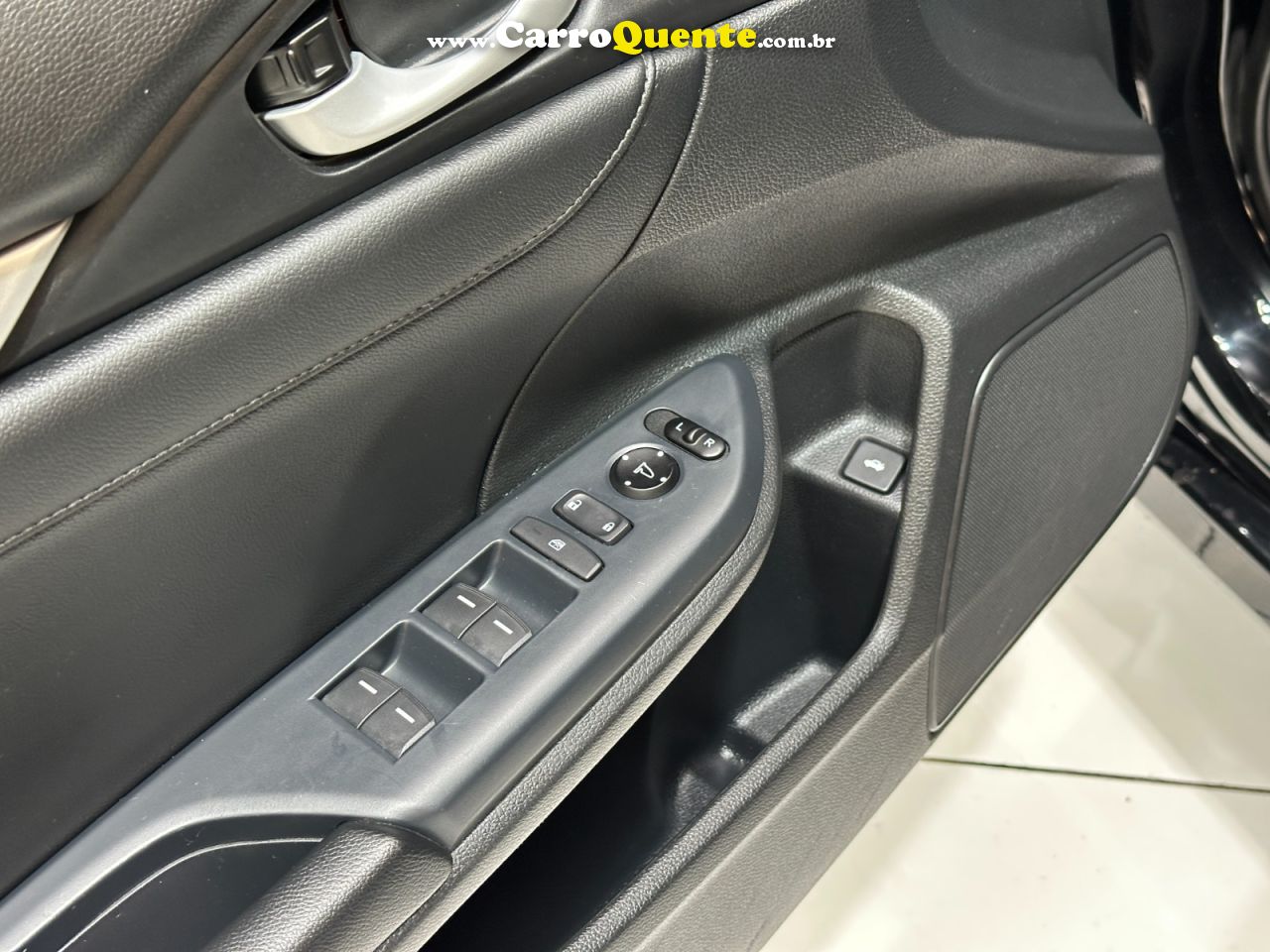 HONDA CIVIC 2.0 16V ONE LX 2020 - Loja