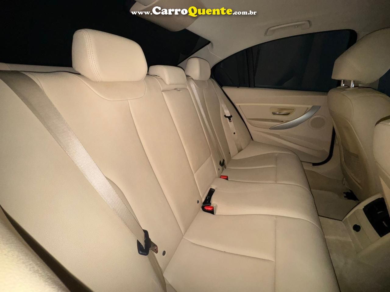 BMW 320I 2.0 16V TURBO ACTIVE 2015 - Loja