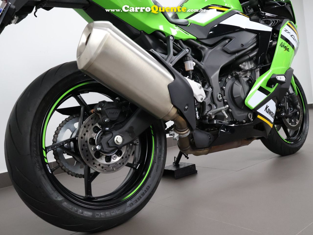 KAWASAKI NINJA ZX-4R 2026 - Loja