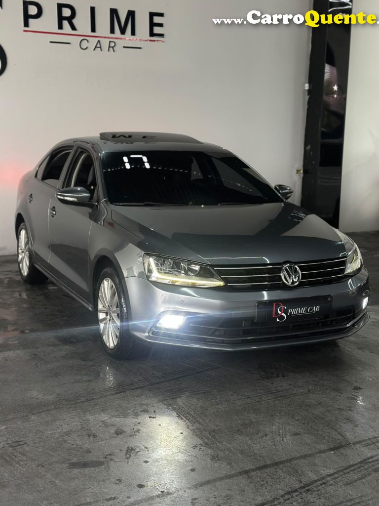 VOLKSWAGEN   JETTA COMFORTLINE 1.4 TSI 16V 4P AUT.   CINZA 2017 1.4 GASOLINA - Loja