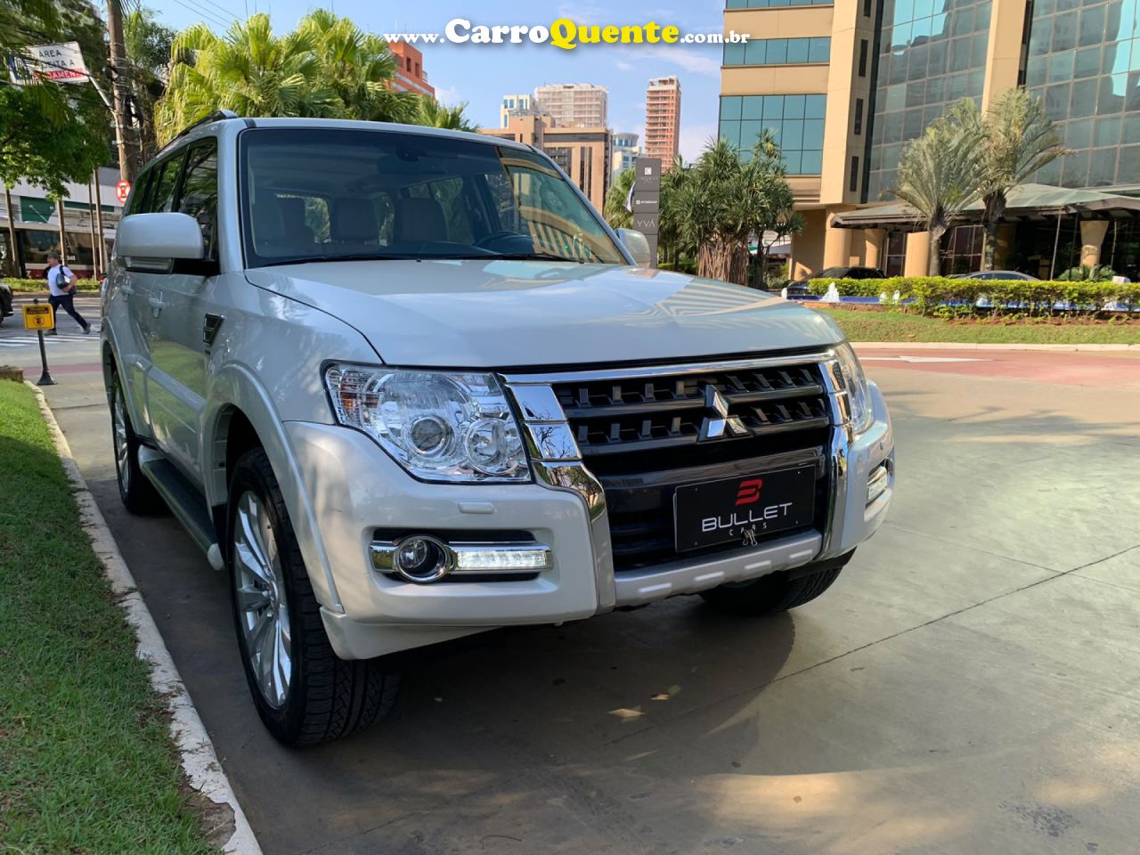 MITSUBISHI   3.5 HPE 4X4 7 LUGARES V6 24V FLEX 4P AUTOMÁTICO   BRANCO 2018 3.8 GASOLINA - Loja