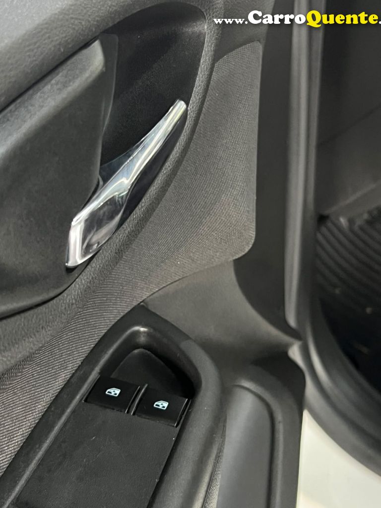 CHEVROLET   PRISMA SED. LTZ 1.4 8V FLEXPOWER 4P   BRANCO 2017 1.4 FLEX - Loja