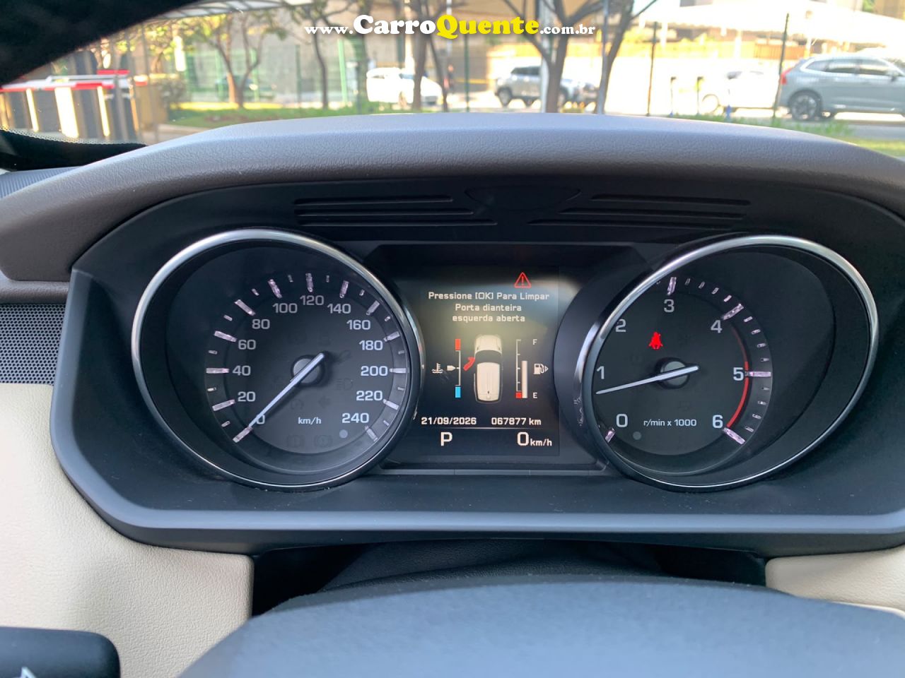 LAND ROVER   3.0 HSE 4X4 V6 24V TURBO DIESEL 4P AUTOMÁTICO   PRETO 2015 3.0 DIESEL - Loja