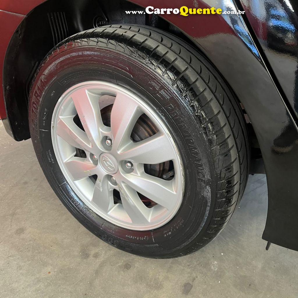 HYUNDAI   HB20S C.STYLEC.PLUS1.6 FLEX 16V AUT. 4P   PRETO 2014 1.6 FLEX - Loja