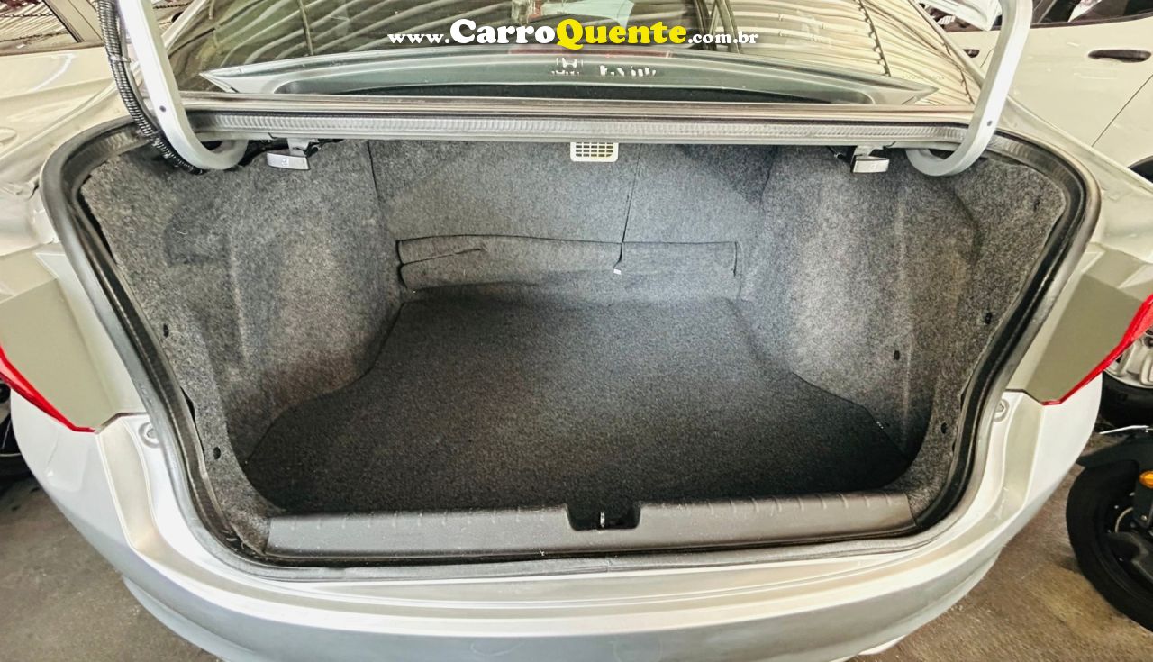 HONDA   CITY SEDAN LX 1.5 FLEX 16V 4P AUT.   PRATA 2016 1.5 FLEX - Loja