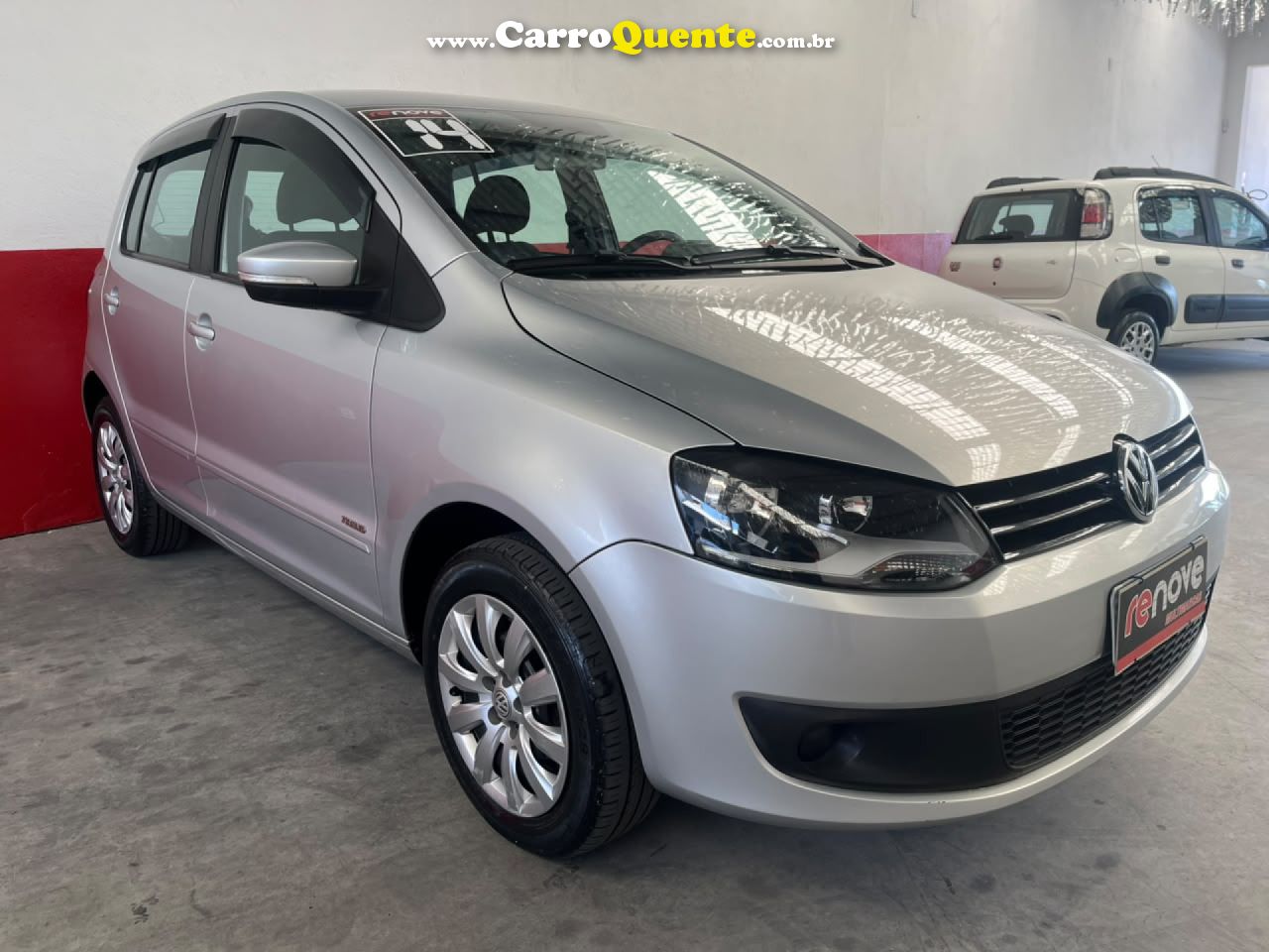 VOLKSWAGEN   FOX 1.6 MI TOTAL FLEX 8V 5P   PRATA 2014 1.6 FLEX - Loja