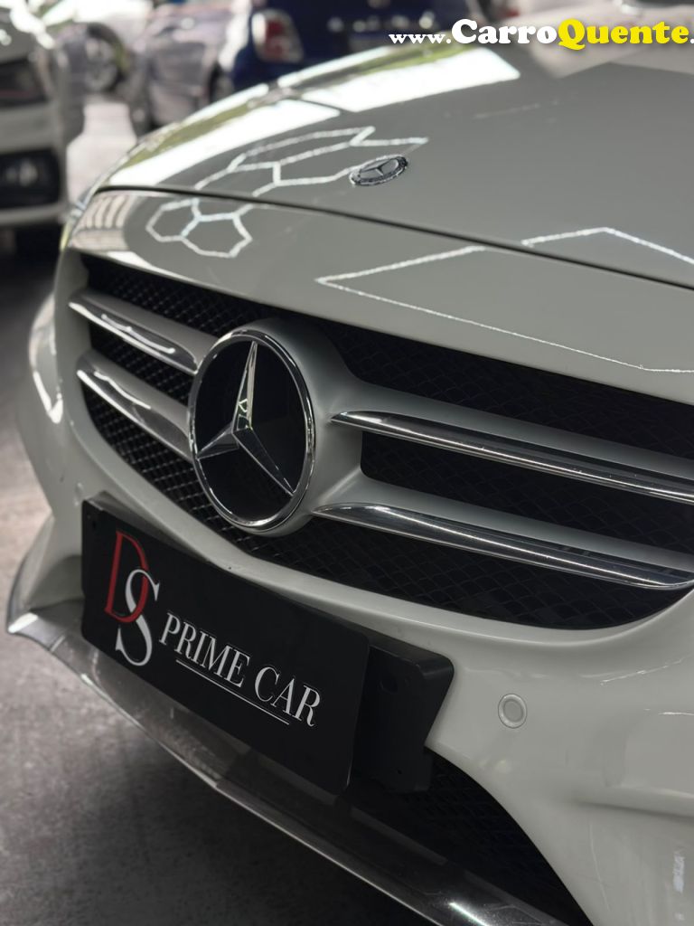 MERCEDES-BENZ   C-250 SPORT 2.0 16V 211CV AUT.   BRANCO 2016 2.0 GASOLINA - Loja