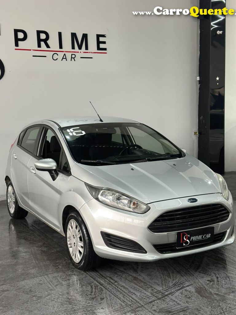 FORD   FIESTA 1.5 16V FLEX MEC. 5P   PRATA 2015 1.5 FLEX - Loja