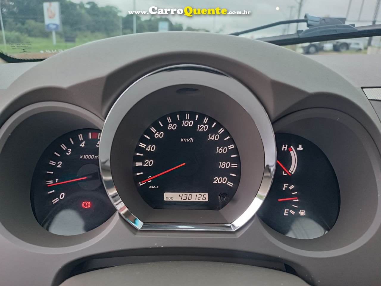 TOYOTA   HILUX SW4 SRV D4-D 4X4 3.0 TDI DIES. AUT   PRETO 2008 3.0 DIESEL - Loja