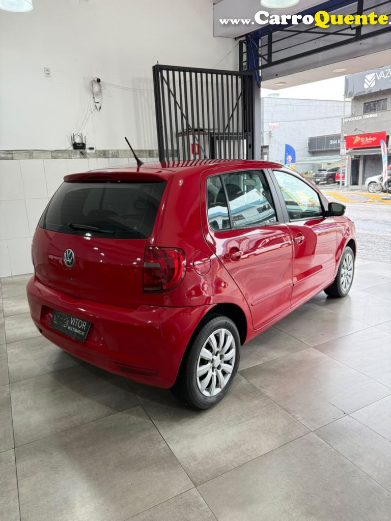 VOLKSWAGEN   FOX 1.0 MI TOTAL FLEX 8V 5P   VERMELHO 2013 1.0 FLEX - Loja