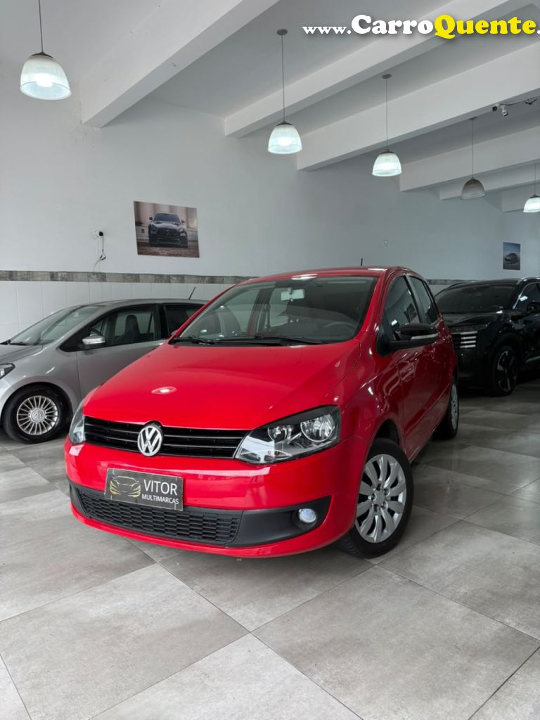 VOLKSWAGEN   GOLF SPORTLINE 1.6 MI TOTAL FLEX 8V 4P   VERMELHO 2013 1.6 FLEX - Loja