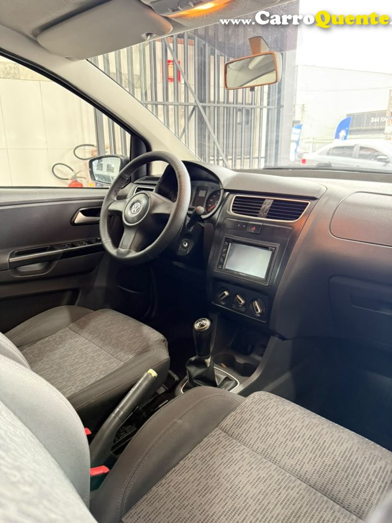 VOLKSWAGEN   GOLF SPORTLINE 1.6 MI TOTAL FLEX 8V 4P   VERMELHO 2013 1.6 FLEX - Loja