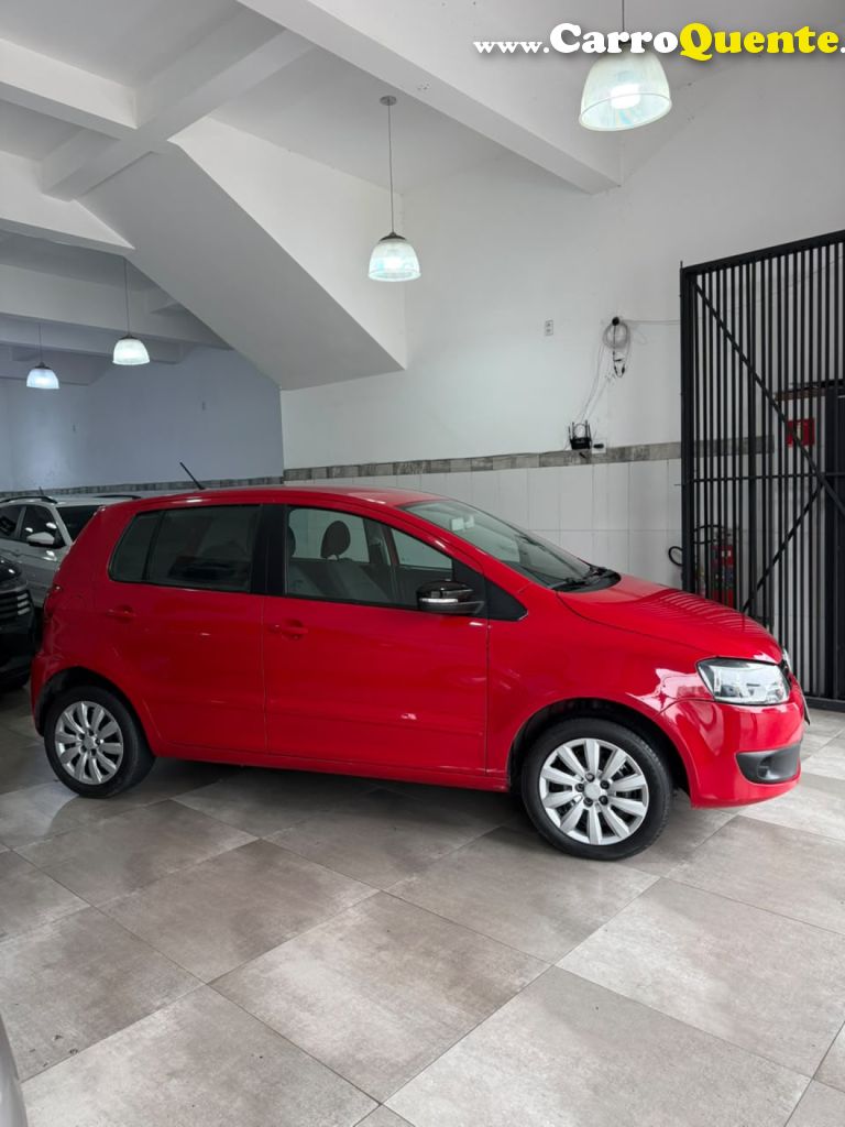 VOLKSWAGEN   GOLF SPORTLINE 1.6 MI TOTAL FLEX 8V 4P   VERMELHO 2013 1.6 FLEX - Loja
