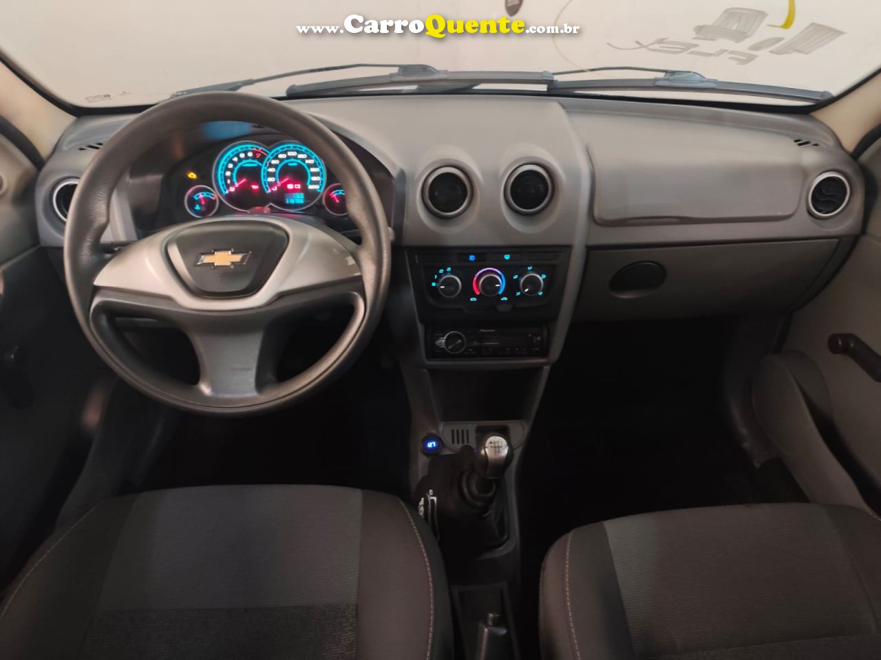 CHEVROLET   PRISMA  SED. MAXX LT 1.4 8V ECONOF. 4P   PRATA 2012 1.4 FLEX - Loja