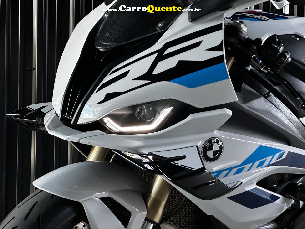 BMW   S 1000 RR M PACK   BRANCO 2024 1000 GASOLINA - Loja