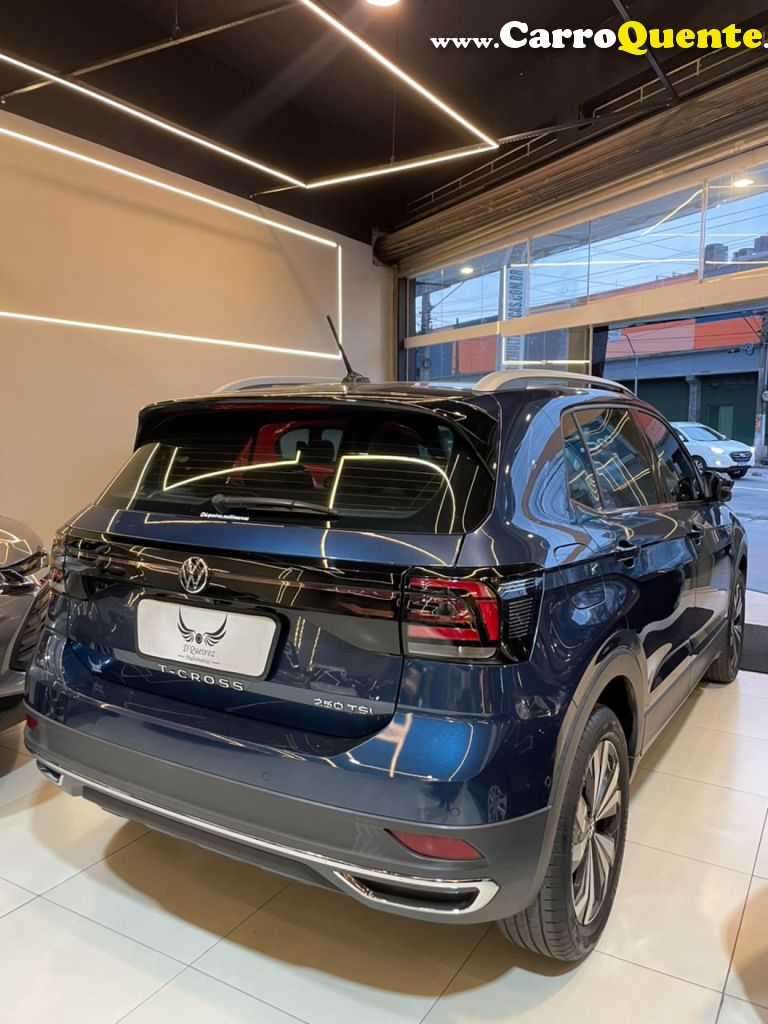 VOLKSWAGEN   T-CROSS HIGHLINE 1.4 TSI FLEX 16V 5P AUT   AZUL 2024 1.4 FLEX - Loja