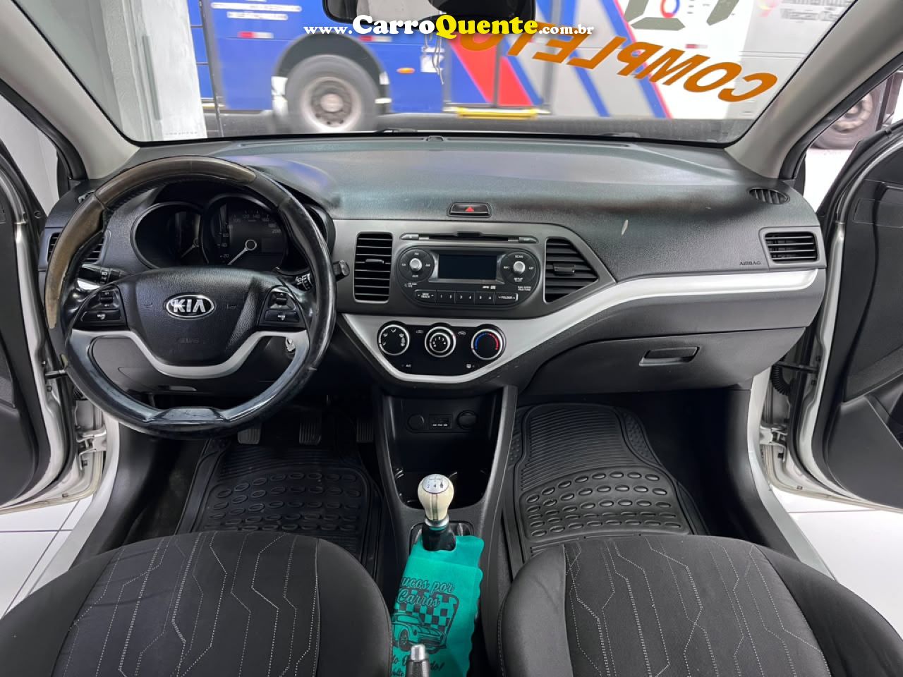 KIA   KIA PICANTO EX41.0MTFF   PRATA 2013 1.0 FLEX - Loja