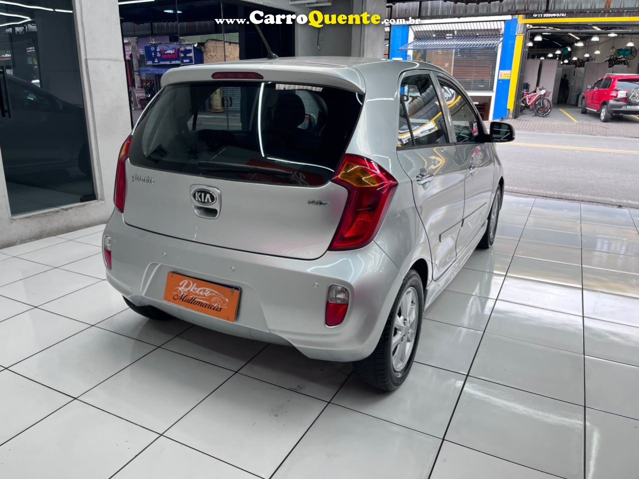 KIA   KIA PICANTO EX41.0MTFF   PRATA 2013 1.0 FLEX - Loja