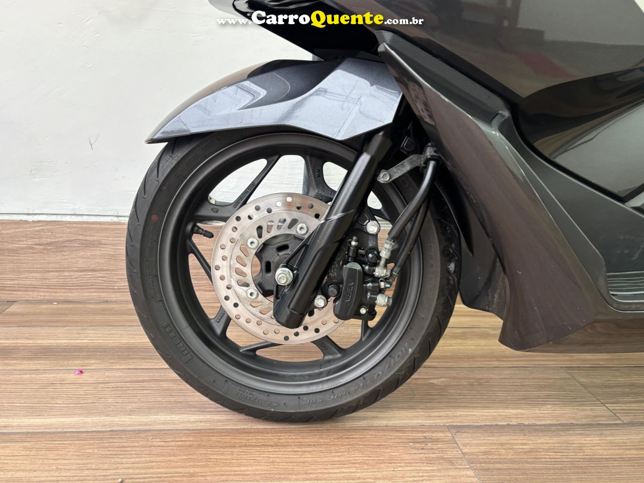 HONDA   PCX 160 DLX   CINZA 2024 156 GASOLINA - Loja