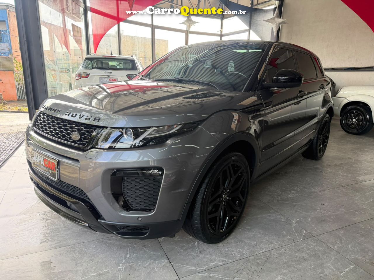 LAND ROVER   RANGE R.EVOQUE SI4 SE DYNAMIC 2.0 AUT.   CINZA 2018 2.0 GASOLINA - Loja