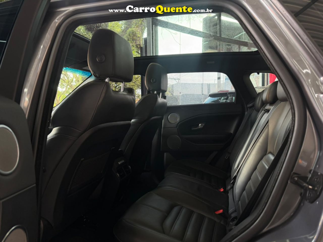 LAND ROVER   RANGE R.EVOQUE SI4 SE DYNAMIC 2.0 AUT.   CINZA 2018 2.0 GASOLINA - Loja