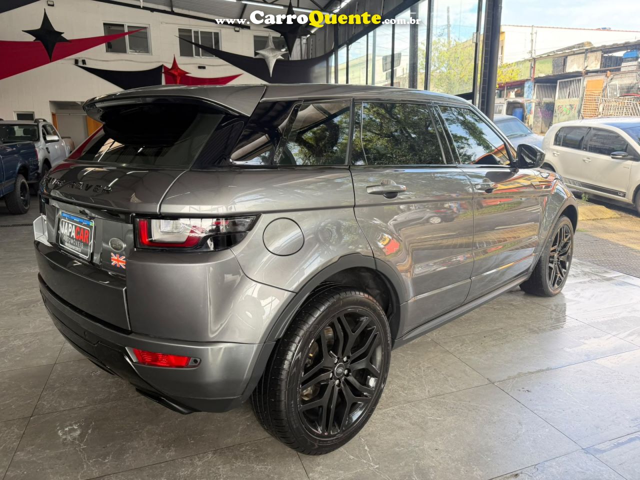 LAND ROVER   RANGE R.EVOQUE SI4 SE DYNAMIC 2.0 AUT.   CINZA 2018 2.0 GASOLINA - Loja
