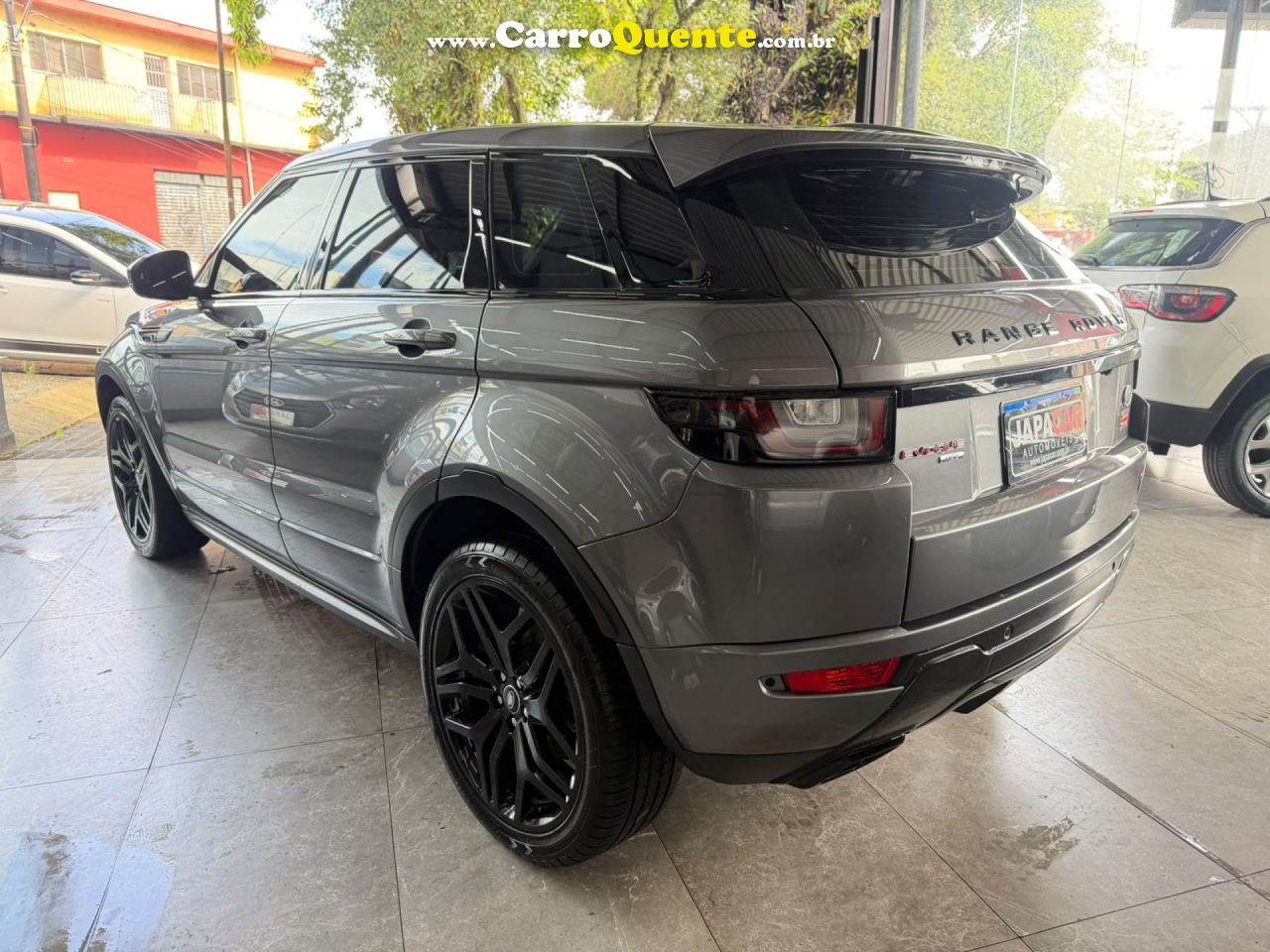 LAND ROVER   RANGE R.EVOQUE SI4 SE DYNAMIC 2.0 AUT.   CINZA 2018 2.0 GASOLINA - Loja