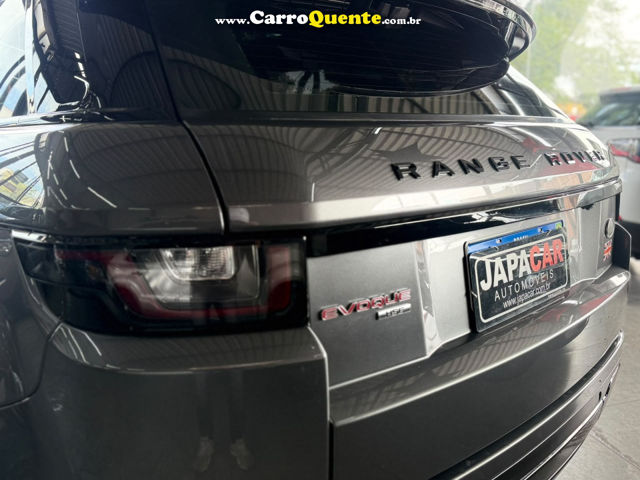 LAND ROVER   RANGE R.EVOQUE SI4 SE DYNAMIC 2.0 AUT.   CINZA 2018 2.0 GASOLINA - Loja