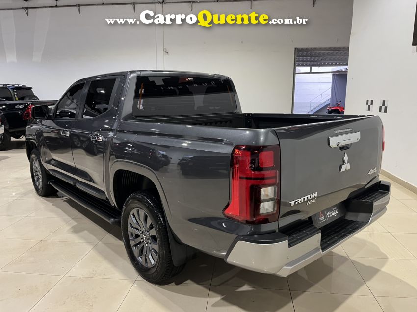 Mitsubishi TRITON 2.4 BITURBO DIESEL CD HPE 4X4 AUTOMÁTICO - Loja