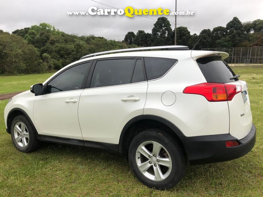 Toyota RAV4 2.0 4X2 16V GASOLINA 4P AUTOMÁTICO - Loja