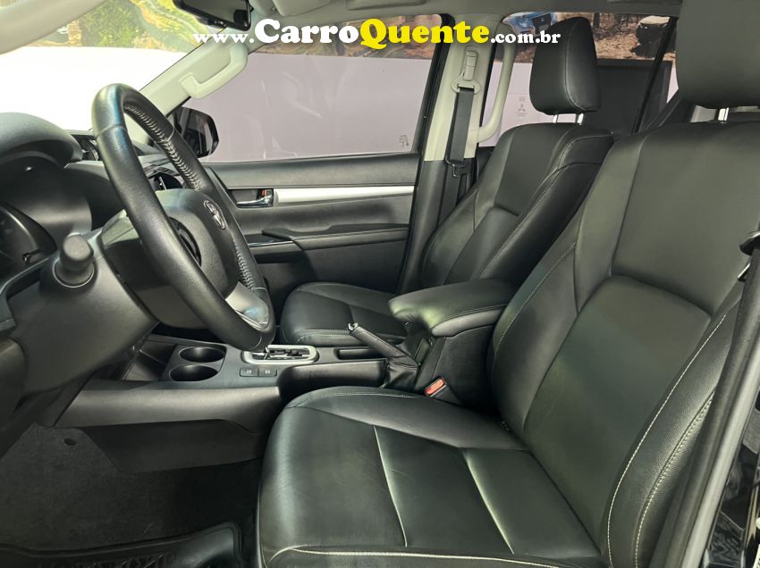 Toyota HILUX 2.8 SRV 4X4 CD 16V DIESEL 4P AUTOMÁTICO - Loja