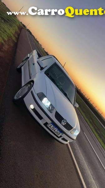 Saveiro CL  Summer 1.8 Mi e 1.8 2001/2001 VolksWagen - Loja