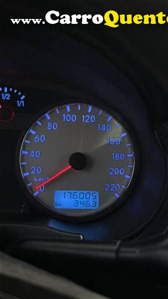 Saveiro CL  Summer 1.8 Mi e 1.8 2001/2001 VolksWagen - Loja