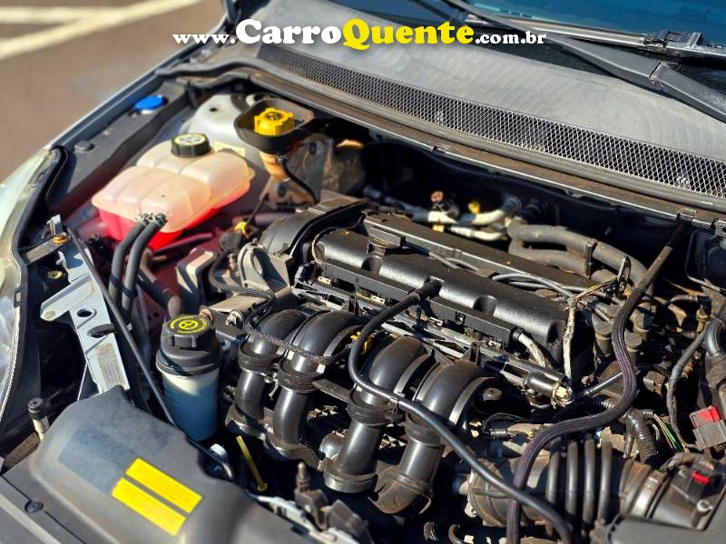 Focus 1.6 SE Flex 16V 5p 2013/2012 Ford - Loja