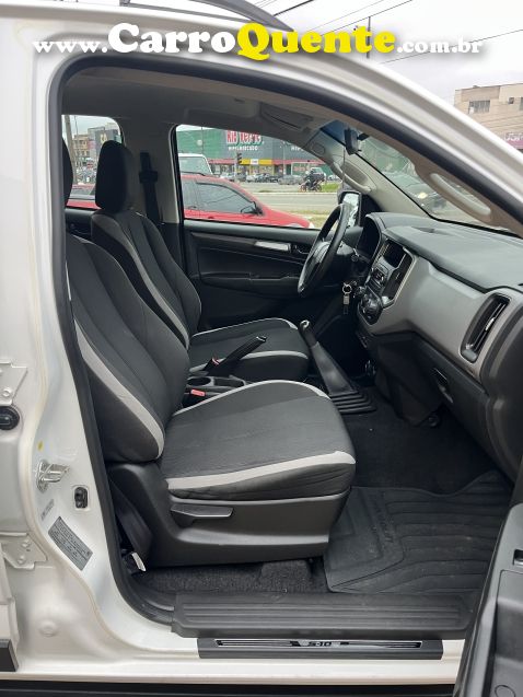 Chevrolet S10 2.8 16V TURBO DIESEL LS CD 4X4 MANUAL - Loja