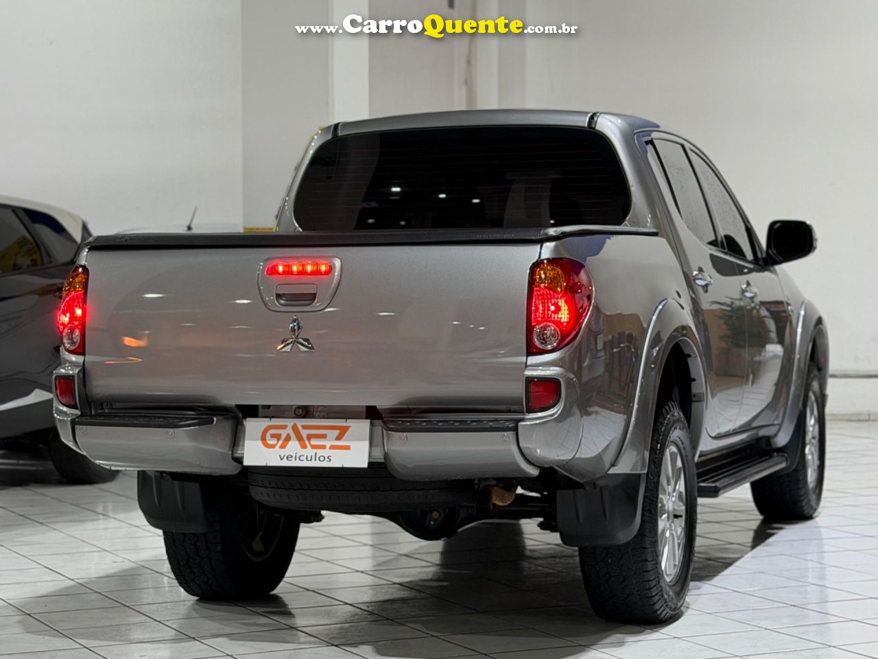 MITSUBISHI L200 TRITON 2.4 HLS 4X2 CD 16V 2016 - Loja